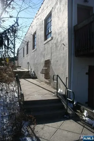 429 Cedar Lane Teaneck NJ 07666