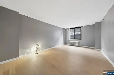 326 Prospect Avenue Hackensack NJ 07601