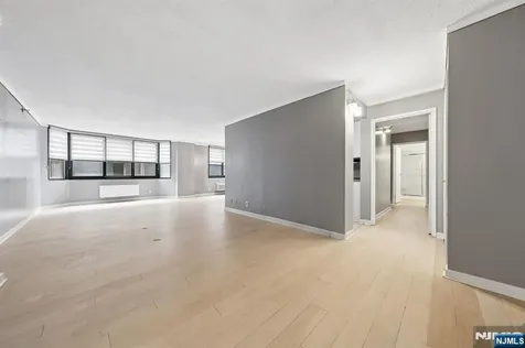 326 Prospect Avenue Hackensack NJ 07601