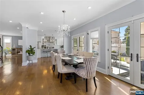 537 Spring Valley Road Paramus NJ 07652