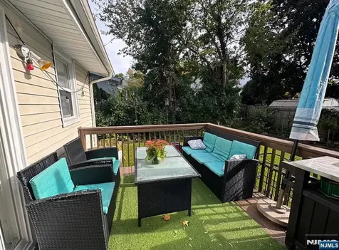 186 Selvage Avenue Teaneck NJ 07666