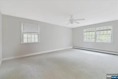 240 Ottowa Lane Franklin Lakes NJ 07417