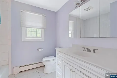 240 Ottowa Lane Franklin Lakes NJ 07417