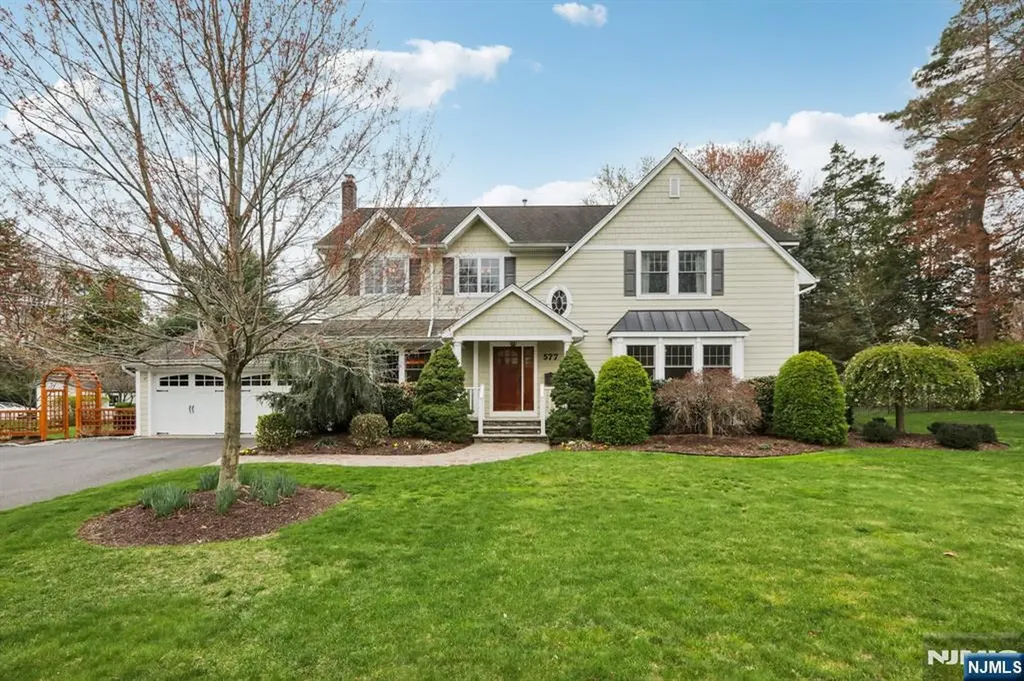 577 Ridgewood Road Twp Of Washington NJ 07676