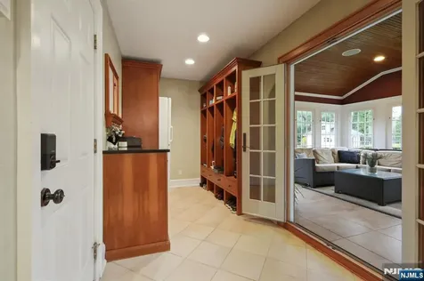 577 Ridgewood Road Twp Of Washington NJ 07676