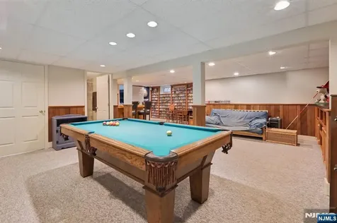 577 Ridgewood Road Twp Of Washington NJ 07676