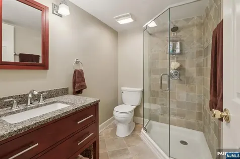 577 Ridgewood Road Twp Of Washington NJ 07676