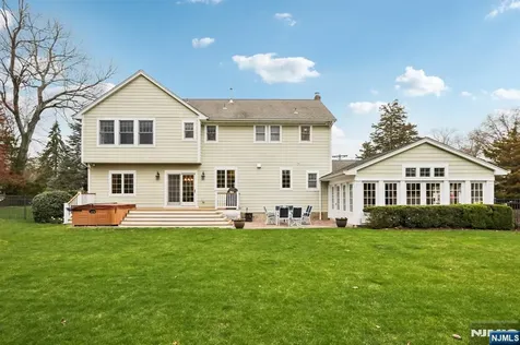 577 Ridgewood Road Twp Of Washington NJ 07676