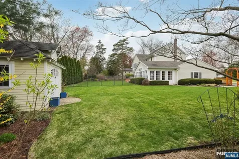 577 Ridgewood Road Twp Of Washington NJ 07676