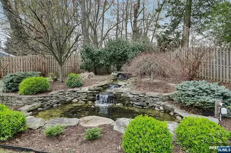 577 Ridgewood Road Twp Of Washington NJ 07676