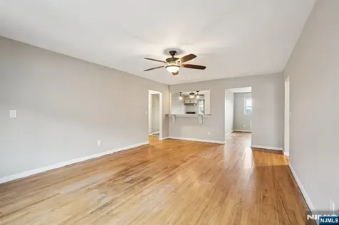 397 Oak Street Ridgefield NJ 07657