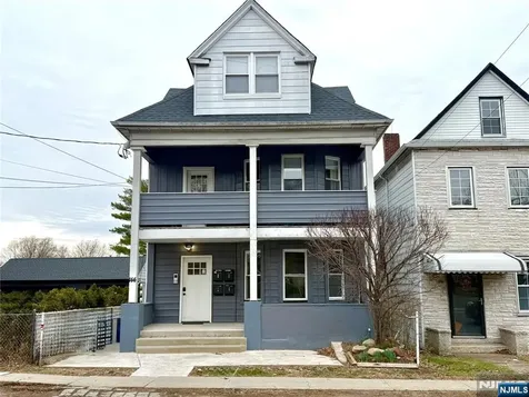 144 Main Street Lodi NJ 07644