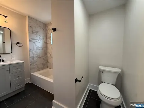 144 Main Street Lodi NJ 07644