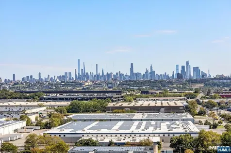 1705 Harmon Cove Tower Secaucus NJ 07094