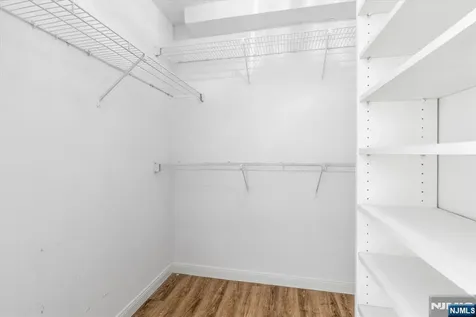 1705 Harmon Cove Tower Secaucus NJ 07094