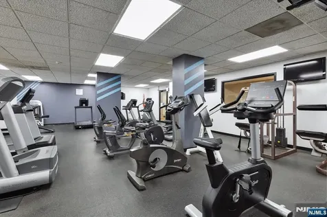 1705 Harmon Cove Tower Secaucus NJ 07094