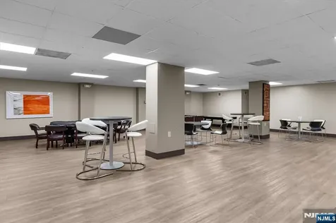 1705 Harmon Cove Tower Secaucus NJ 07094
