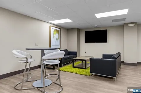 1705 Harmon Cove Tower Secaucus NJ 07094