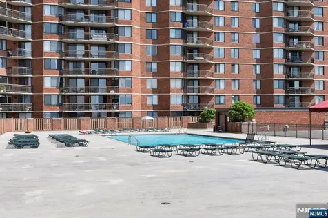 1705 Harmon Cove Tower Secaucus NJ 07094