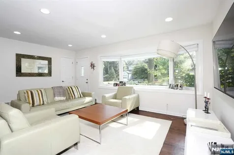 11 Evans Road Cresskill NJ 07626