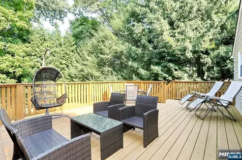 11 Evans Road Cresskill NJ 07626
