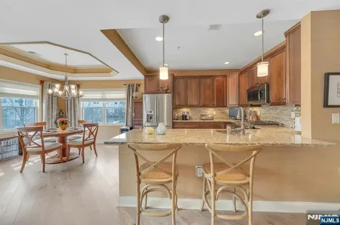 1107 Wickham Terrace Clifton NJ 07013