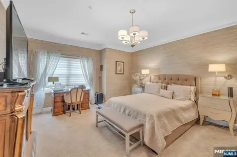 1107 Wickham Terrace Clifton NJ 07013