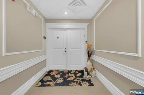 1107 Wickham Terrace Clifton NJ 07013