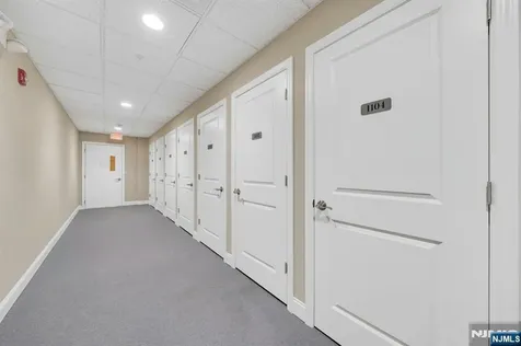 1107 Wickham Terrace Clifton NJ 07013