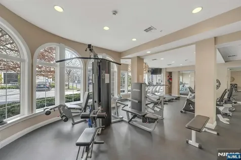 1107 Wickham Terrace Clifton NJ 07013