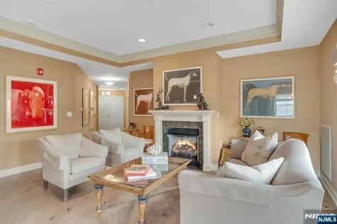 1107 Wickham Terrace Clifton NJ 07013