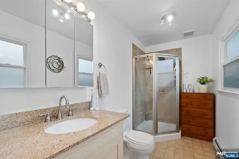 34 Seminole Avenue Oakland NJ 07436
