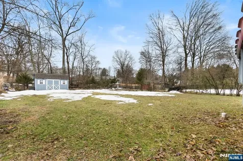 34 Seminole Avenue Oakland NJ 07436