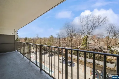 277 Prospect Avenue Hackensack NJ 07601