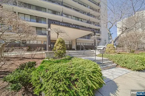 277 Prospect Avenue Hackensack NJ 07601