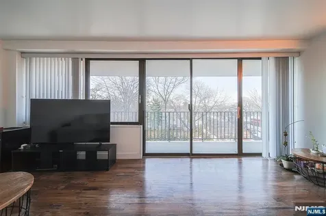277 Prospect Avenue Hackensack NJ 07601