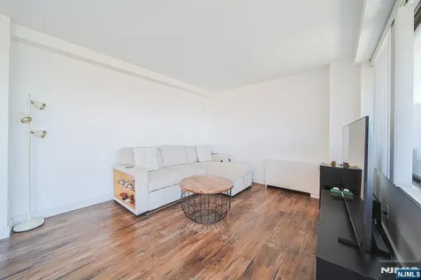277 Prospect Avenue Hackensack NJ 07601