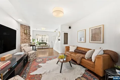 62 Willow Terrace Hoboken NJ 07030