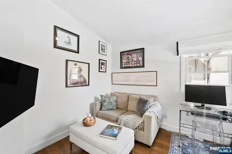 62 Willow Terrace Hoboken NJ 07030