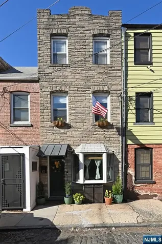 62 Willow Terrace Hoboken NJ 07030