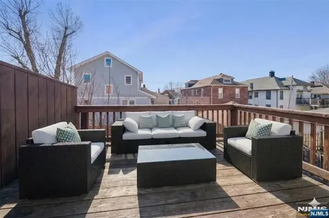 442 Washington Avenue Cliffside Park NJ 07010
