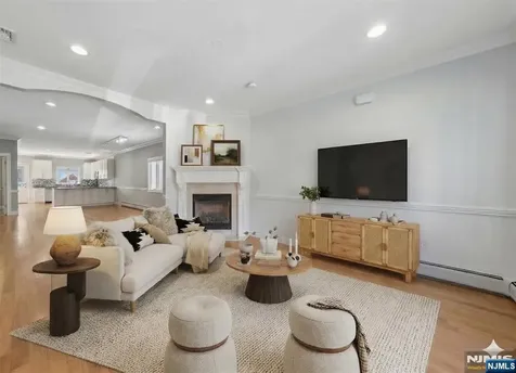 442 Washington Avenue Cliffside Park NJ 07010