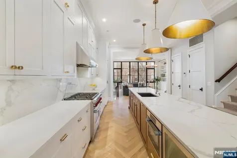 110 Park Avenue Hoboken NJ 07030