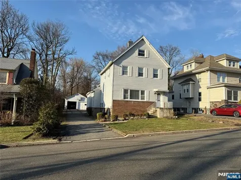 10 E Bayview Avenue Englewood Cliffs NJ 07632