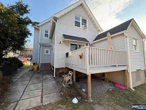 10 E Bayview Avenue Englewood Cliffs NJ 07632