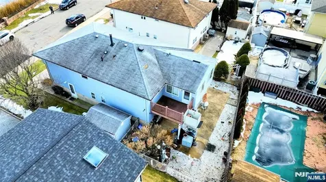 1033 Park Drive Secaucus NJ 07094