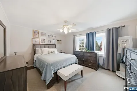 55 15th Street Hawthorne NJ 07506