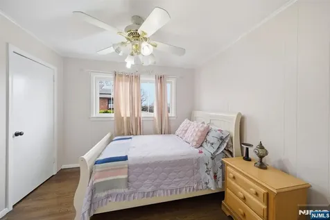 55 15th Street Hawthorne NJ 07506