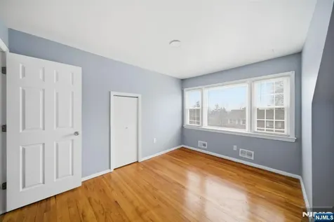 55 15th Street Hawthorne NJ 07506