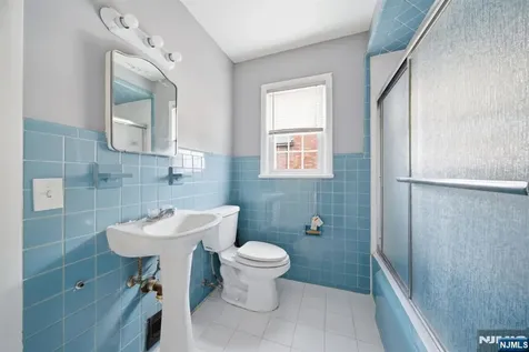 55 15th Street Hawthorne NJ 07506